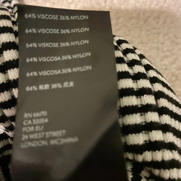 Anthropology striped turtleneck X-small like new - Picture 8 of 8